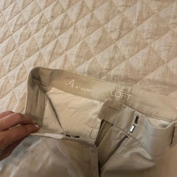 Ann Taylor Loft Riviera Shorts in Doubleweave - Picture 3 of 4